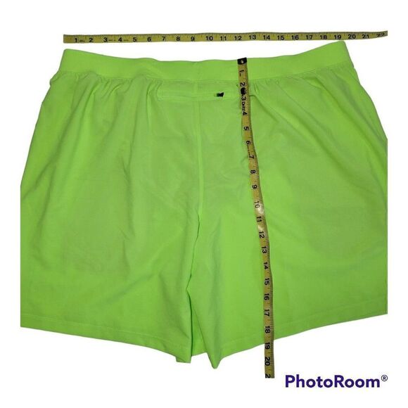 Under Armour Running Shorts Mens Size XXL 2XL UA Run Up The Pace 7" Yellow NWT - Picture 12 of 12